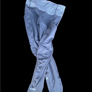 Lululemon gray size 6 leggings